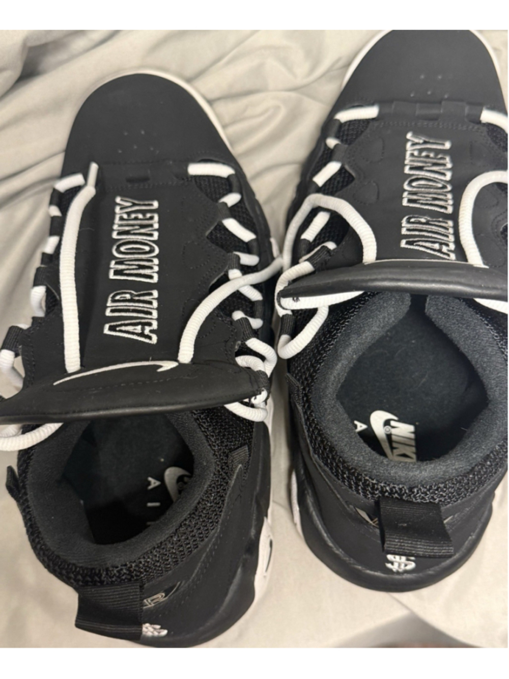 Size 9- Mens Nike Air More Money Black White AJ2998-001 With OG BOX - Picture 7 of 9